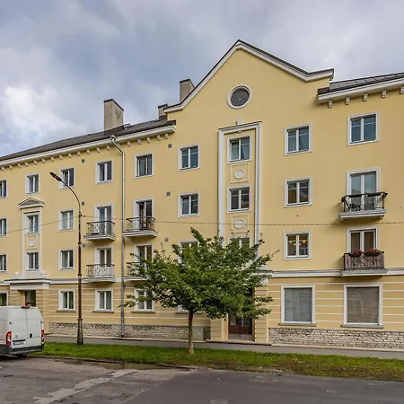 Apartamento Steps From A Le Coq And Old Town *