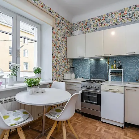 Apartment Steps From A Le Coq And Old Town Reval